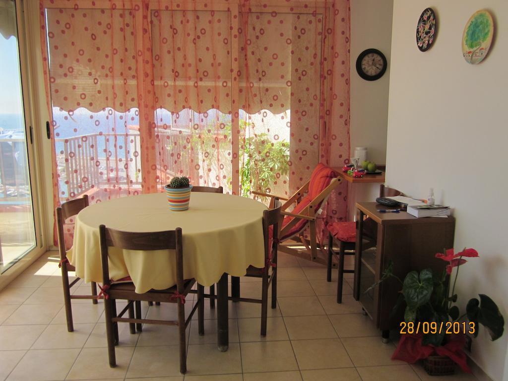 Attico Con Vista Panoramica Sul Mare Apartman Sciacca Szoba fotó
